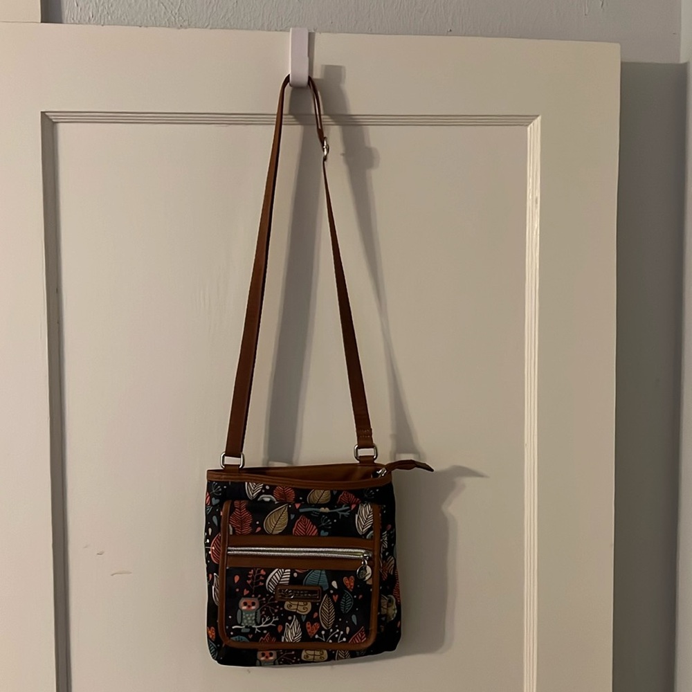 Lily bloom forest owl crossbody bag